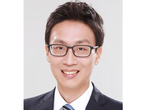 Professor Kyoungsik Yu Receives the Young IT Engineer Award from IEEE and IEIE of Korea 이미지