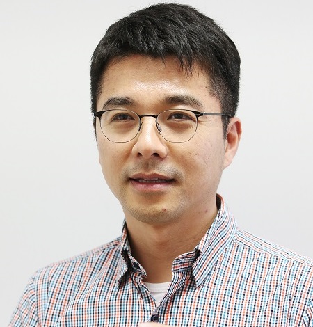 Professor Jeong Ho Lee