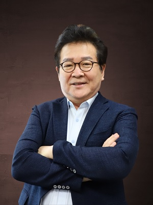 Professor Emeritus Poong Hyun Seong