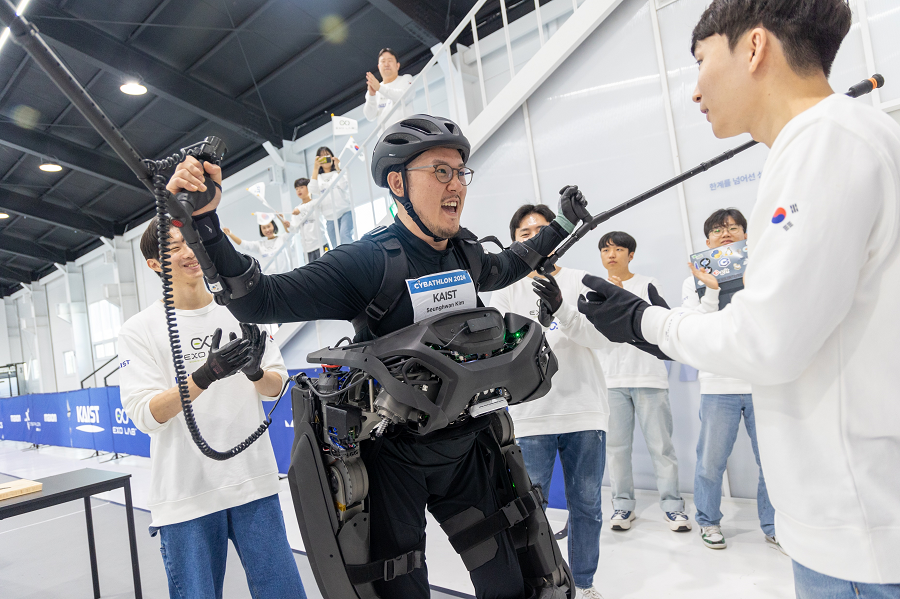 Team KAIST Crowned the World's Best Ironman at their 2nd Cyborg Olympics​ 이미지