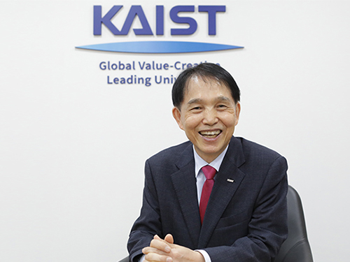 Provost Kwang Hyung Lee Elected as the 17th President of KAIST​ 이미지