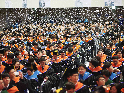 KAIST 학위수여식 개최 … 졸업생 2,766명 배출 이미지