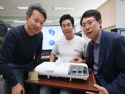 KAIST-Developed LPV to Launch in LNG-Fueled Port Cleaning Ship in Ulsan 이미지