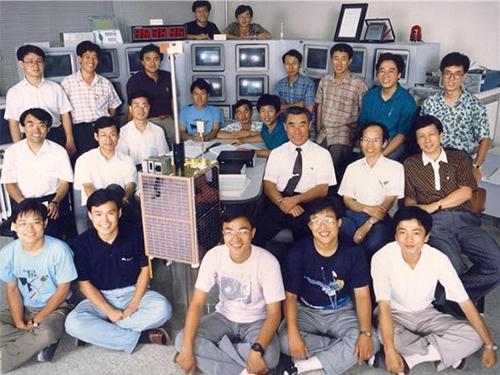 10월 30일 인공위성 연구소 창립 30주년 기념식 개최 이미지