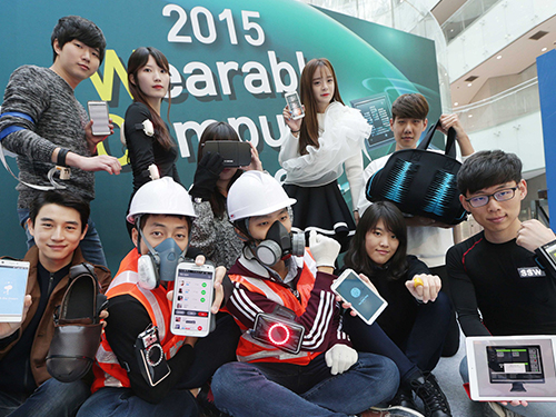 KAIST Hosts the Wearable Computer Contest 2015 이미지