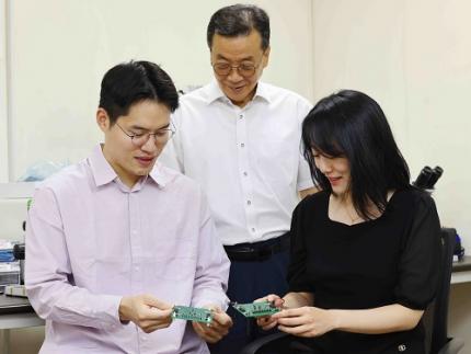 KAIST Develops Technology for the Precise Diagnosis of Electric Vehicle Batteries Using Small Currents 이미지