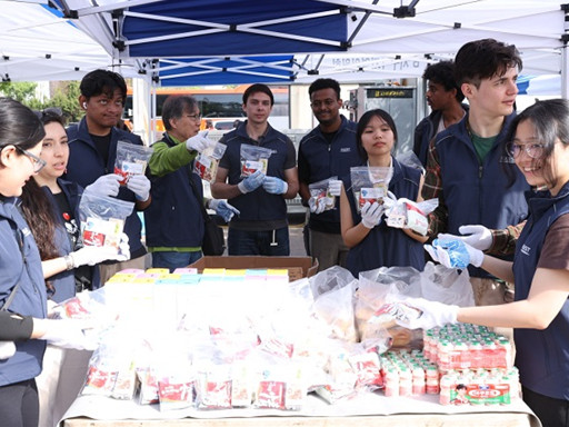 지역 소외계층에 따뜻한 밥 한끼, KAIST 외국인학생의 나눔 실천 이미지