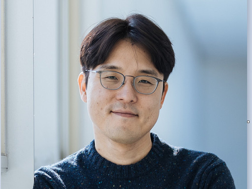 화학과 김형준 교수, 양자 및 계산화학 최고 권위 포플 메달 수상 이미지