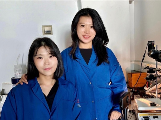 세계 최초‘좌우회전 빛 구별 반도체’소재로 양자광학 혁신 이미지
