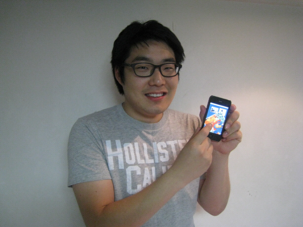 KAIST Student Earns Five Hundred Million Won on Virtual Thumb Idea. 이미지