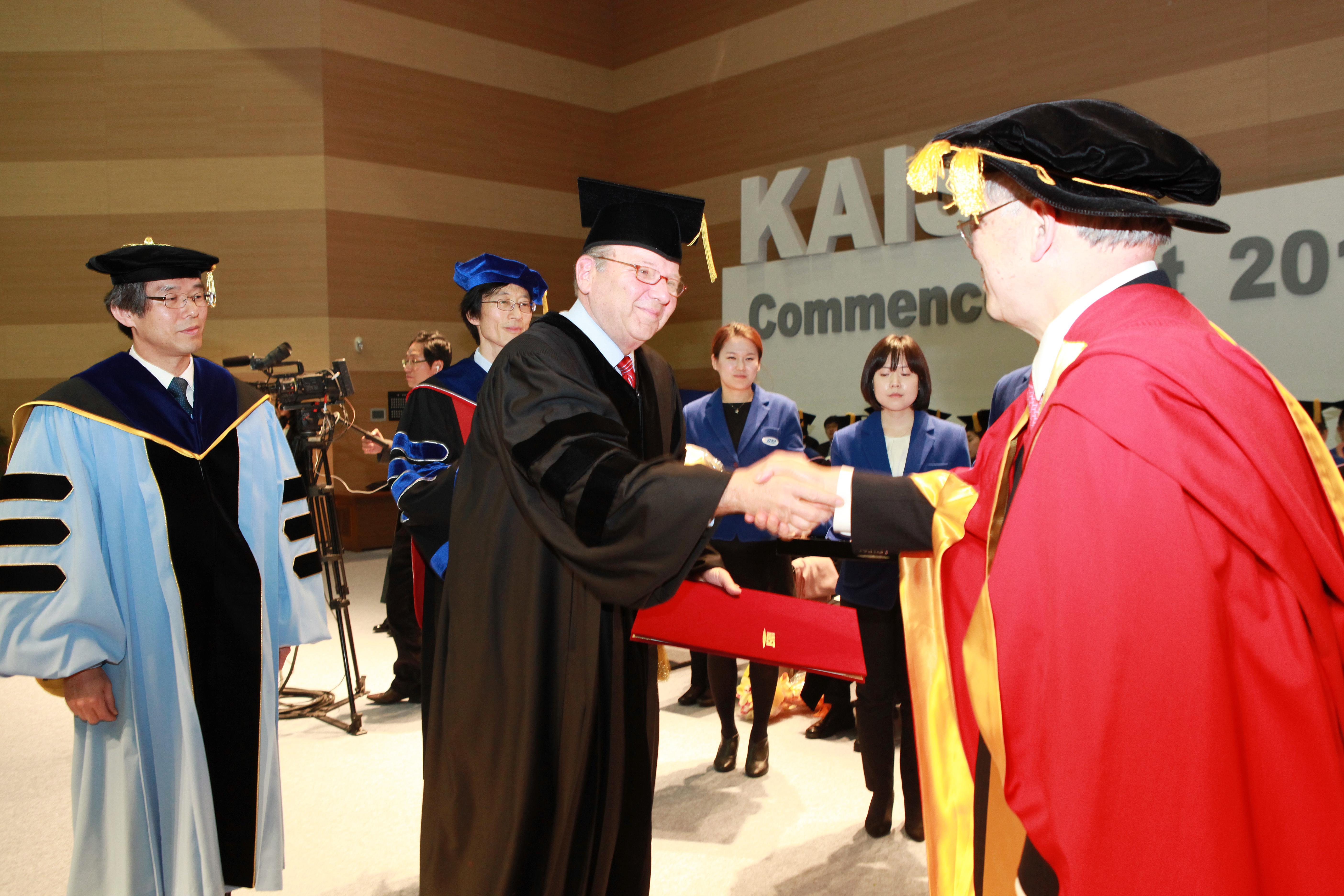 KAIST Confers Honorary Degree to CMU President Cohon 이미지