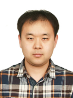 Seung-Han Lee, a doctoral student in electrical engineering, receives the best paper award from ISQED 2014 이미지