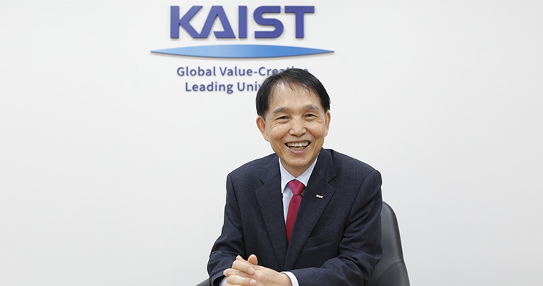 Provost Kwang Hyung Lee was selected as the 17th president of KAIST on February 18.