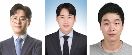 (왼쪽부터) 전기및전자공학부 전상훈 교수, 김태호 박사과정, 김기욱 박사과정
