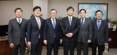 직원 보직자 (행정처장, 총장실장) 임명장 수여식 이미지