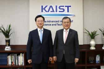 신임 특허법원장 접견 이미지