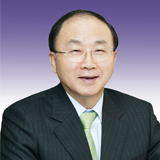 Woo Sik Kim